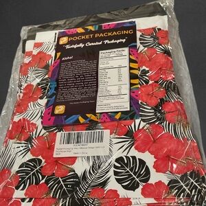 ALOHA! 30 Designer Mailers Bags Size10 x 13 in Pack Of 30 To Shipping Brand New.